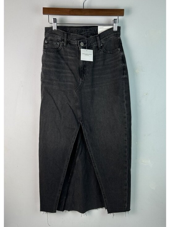 American Eagle Outfitters Dresses & Skirts - NWT American Eagle 90s High Rise Maxi Skirt Black Denim Front Slit Size 0/25W